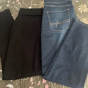Levi's Black Jeggings and Blue Denim Jeans Set